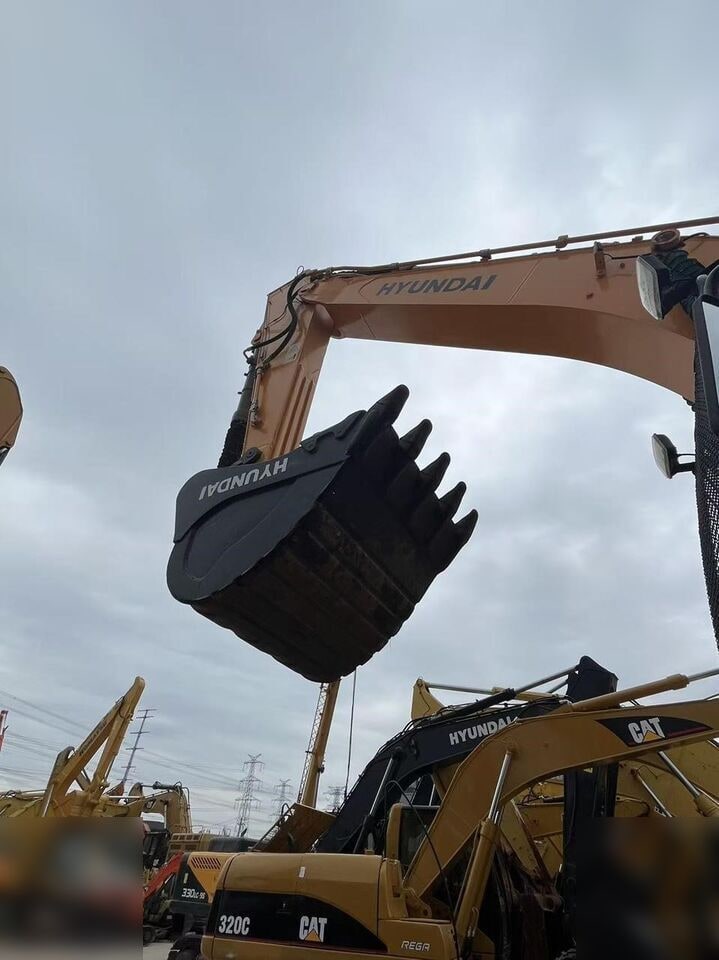 2022 Hyundai R305-9 Crawler Excavator