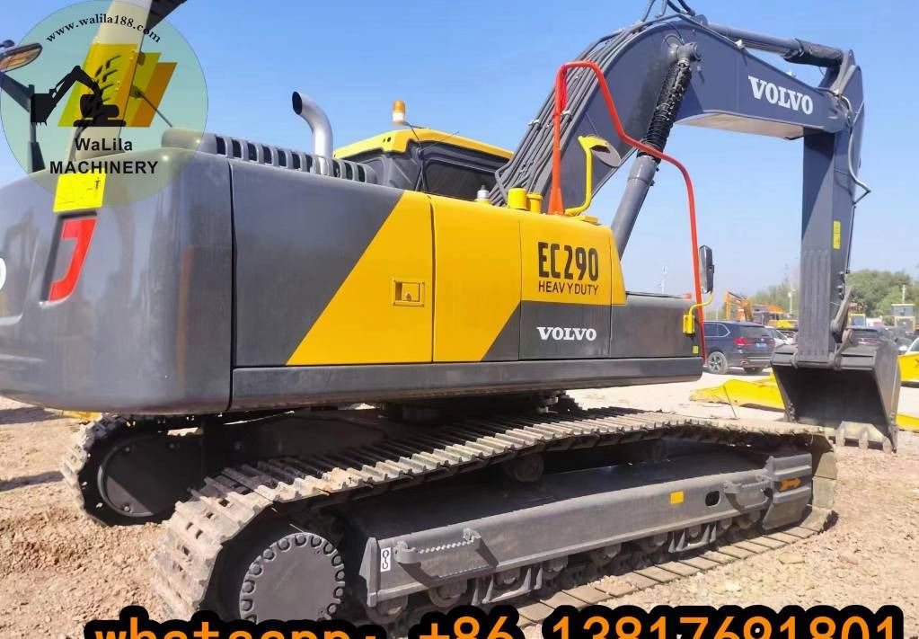 2022 Volvo EC290 crawler excavator, side view 2022 Volvo EC290 crawler excavator, side view