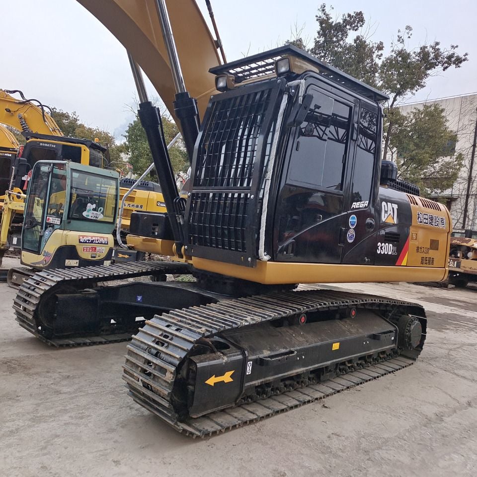 2024 Caterpillar 330D2L crawler excavator, side view
