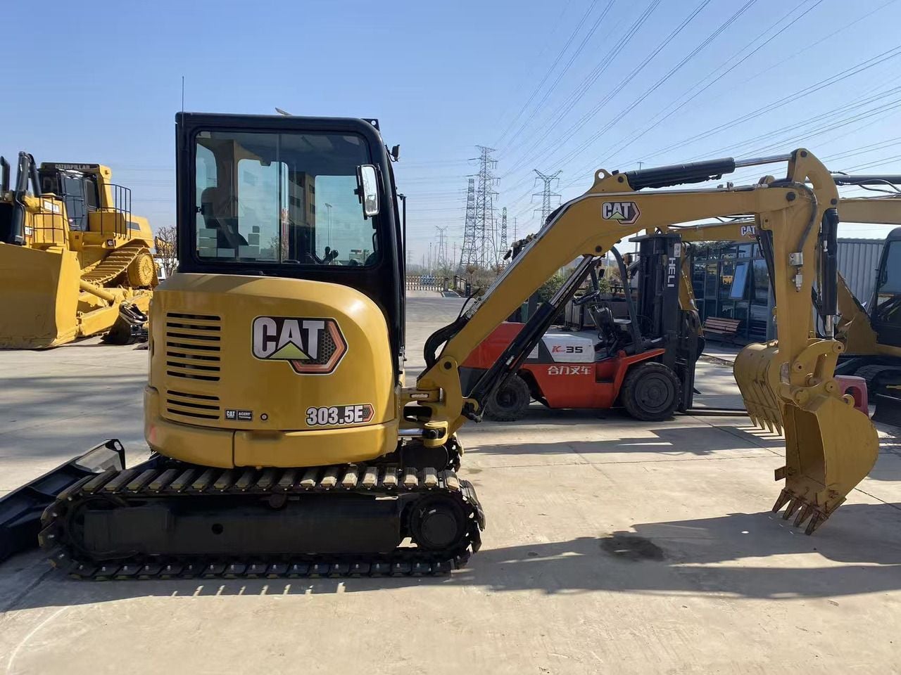 2023 Caterpillar 303.5E Mini Excavator