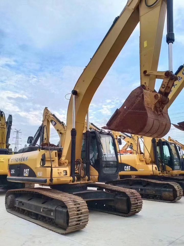 2023 Caterpillar 325C Crawler Excavator