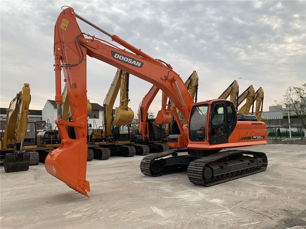 2023 Doosan DX300 Гусеничный экскаватор