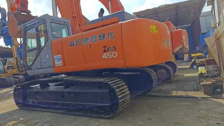 2023 Hitachi Zaxis 450 crawler excavator, rear three-quarter view 2023 Hitachi Zaxis 450 crawler excavator, rear three-quarter view