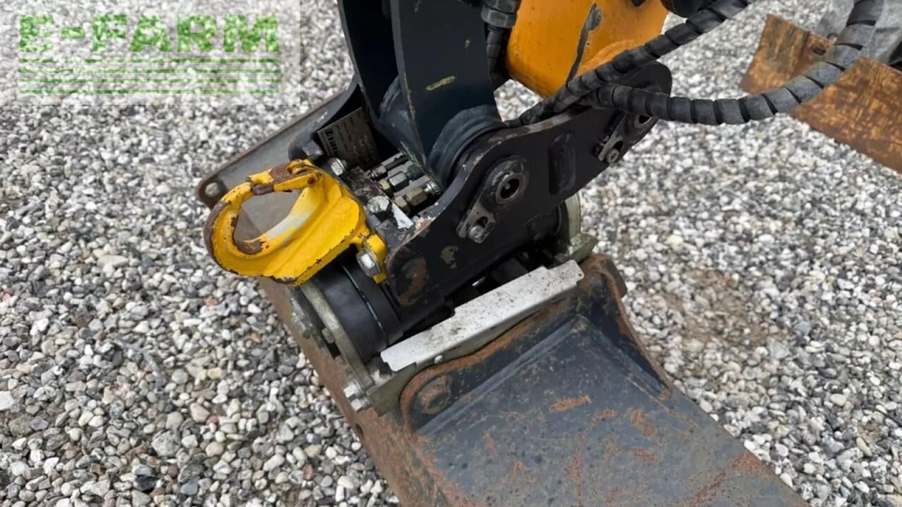 2023 Hyundai R18-9AK Mini Excavator 2023 Hyundai R18-9AK Mini Excavator
