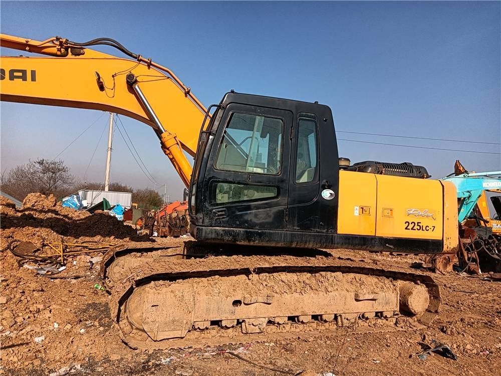 2023 Hyundai R225LC-7 Crawler Excavator 2023 Hyundai R225LC-7 Crawler Excavator