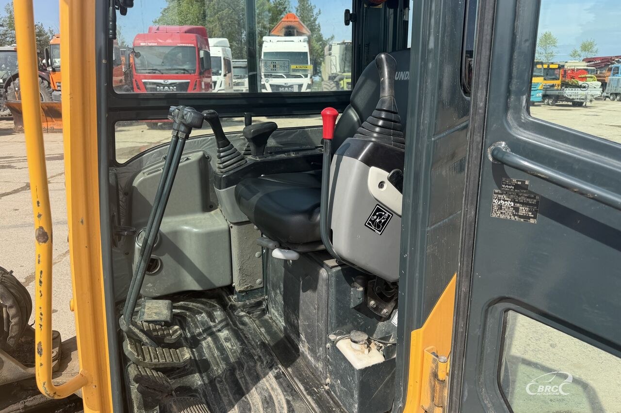 2023 Hyundai R25Z-9AK Mini Excavator
