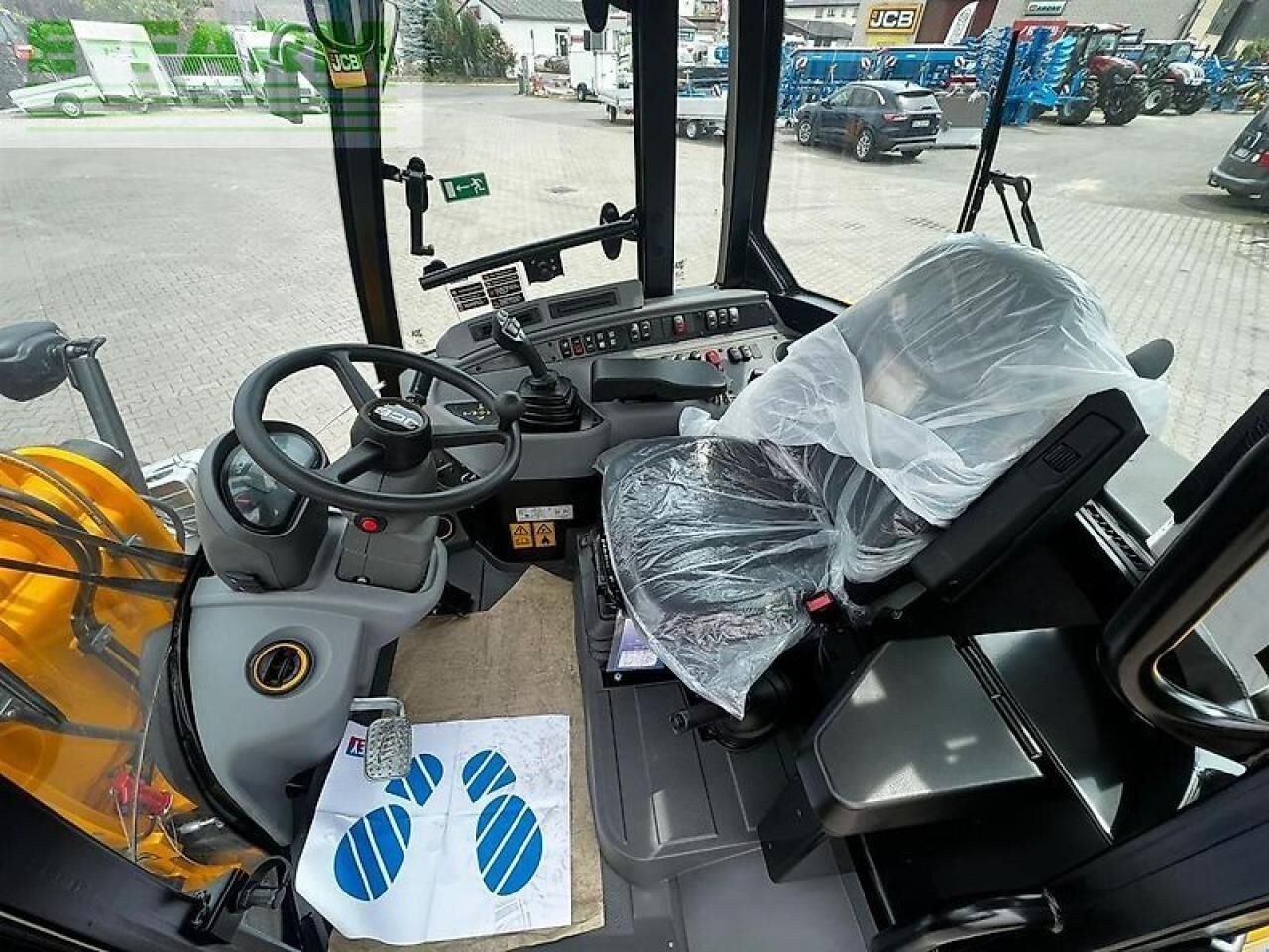 2023 JCB 409 Mini Excavator 2023 JCB 409 Mini Excavator