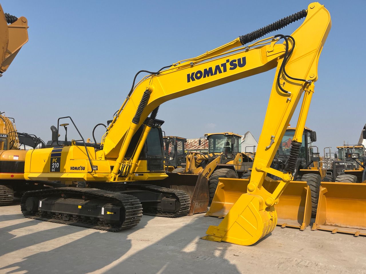 2023 Komatsu PC210LC Crawler Excavator 2023 Komatsu PC210LC Crawler Excavator