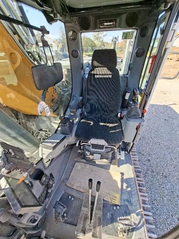 2023 Liebherr R 924 LC LITRONIC G8.0-D Crawler Excavator