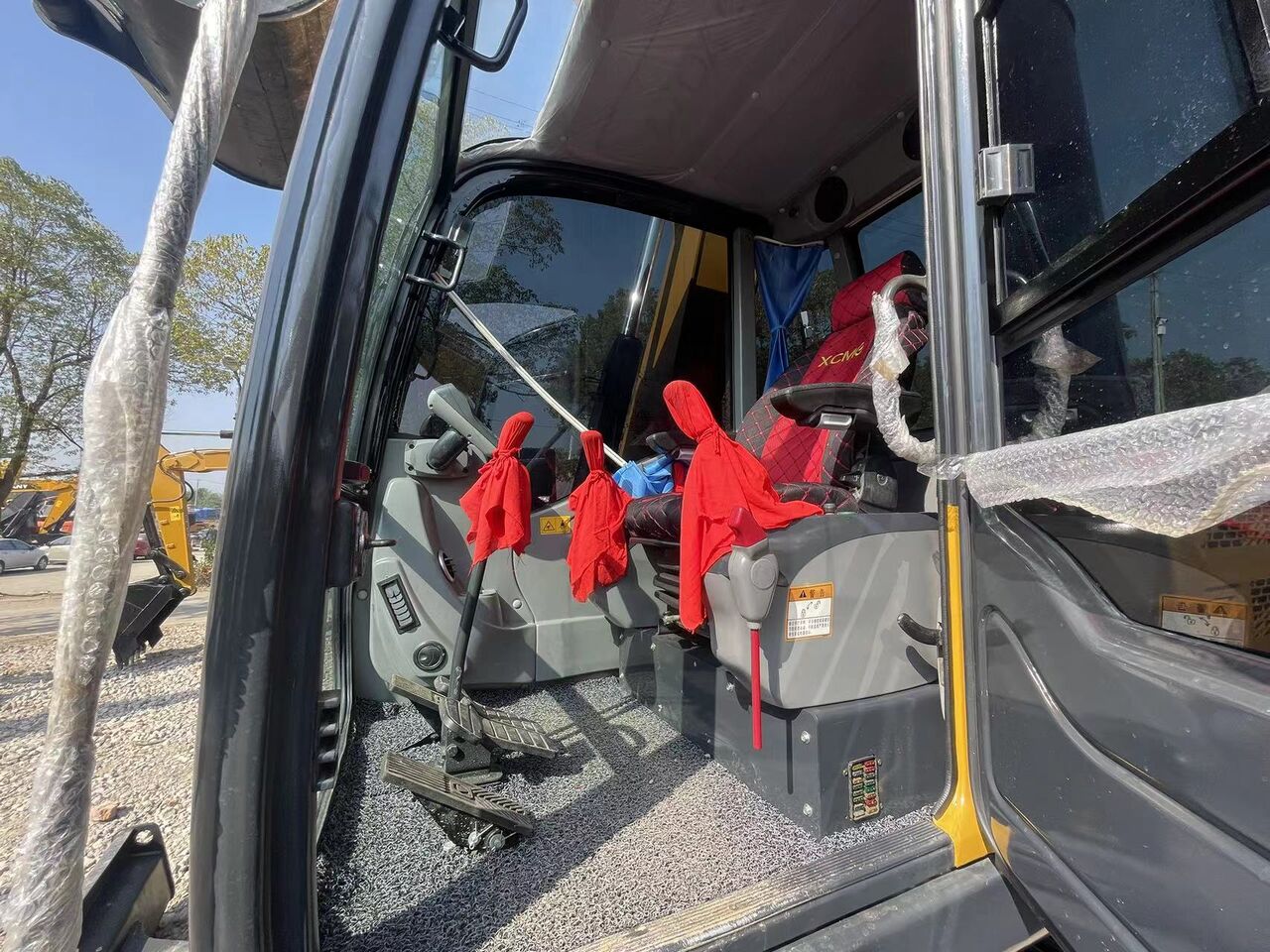 2023 XCMG XE85DA Mini Excavator