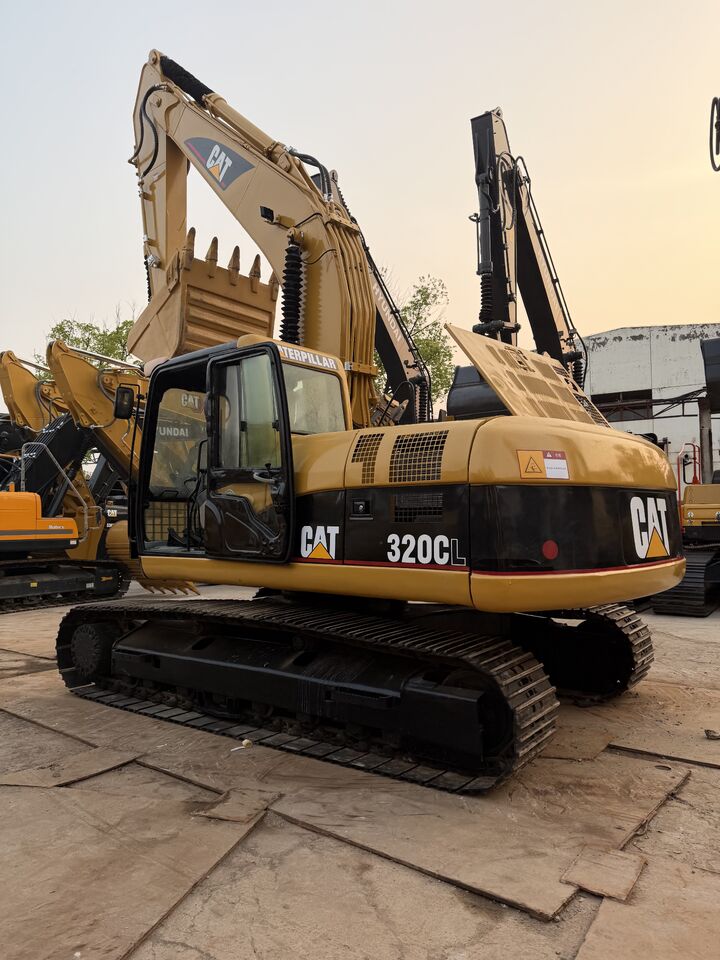 2025 Caterpillar 320CL Crawler Excavator
