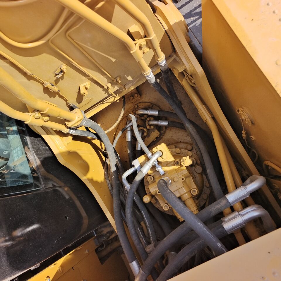 2025 Caterpillar 320DL Crawler Excavator 2025 Caterpillar 320DL Crawler Excavator