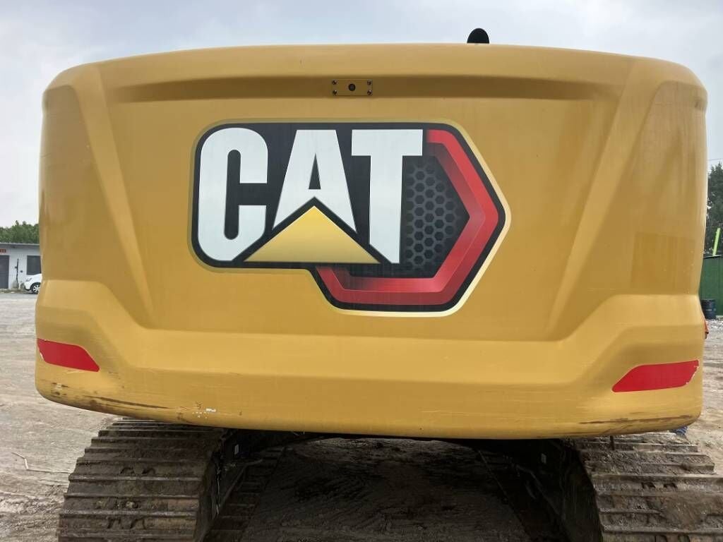 2025 Caterpillar 323GC Crawler Excavator