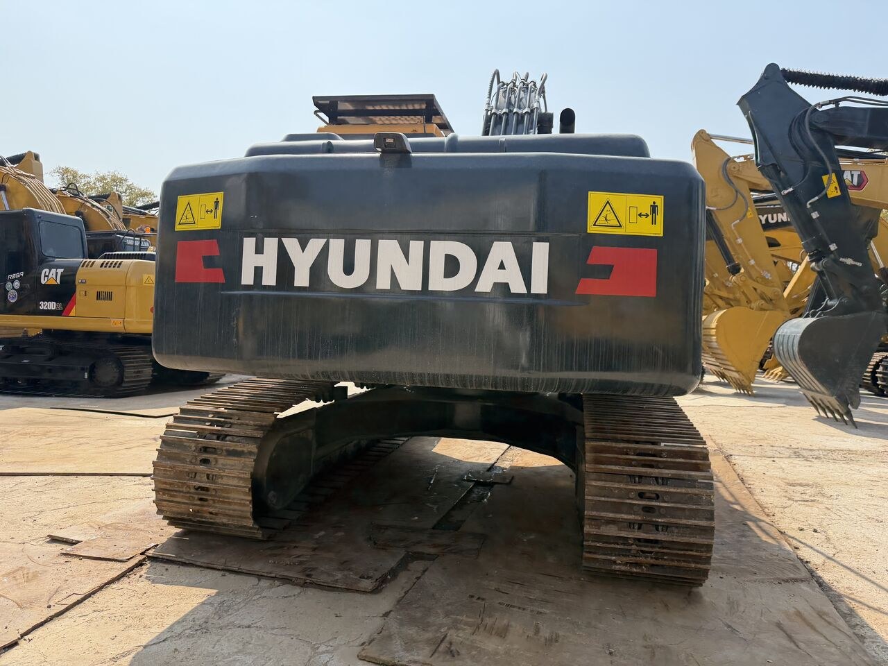 2025 Hyundai HX220HD Crawler Excavator 2025 Hyundai HX220HD Crawler Excavator