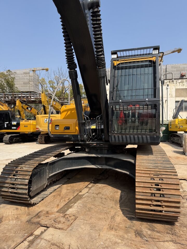 2025 Hyundai HX220HD Crawler Excavator 2025 Hyundai HX220HD Crawler Excavator