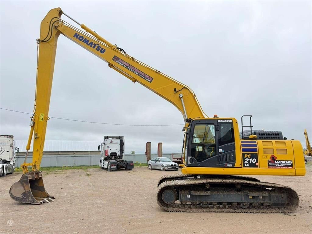 2025 Komatsu PC210LC-11 Crawler Excavator 2025 Komatsu PC210LC-11 Crawler Excavator