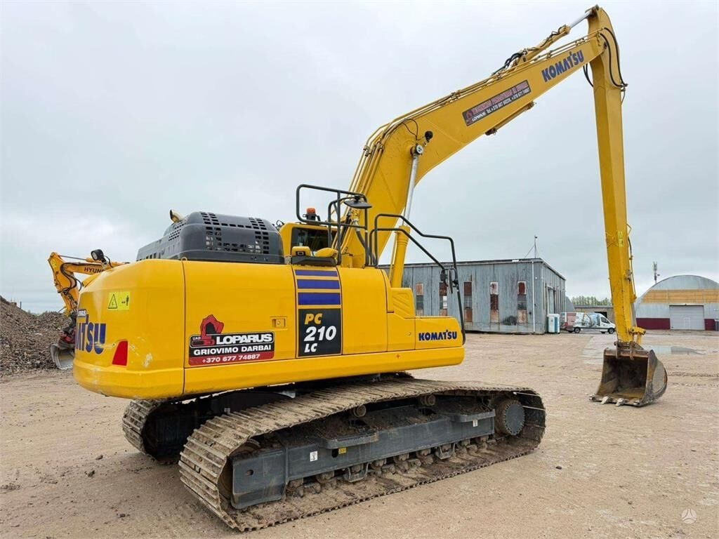 2025 Komatsu PC210LC-11 Crawler Excavator 2025 Komatsu PC210LC-11 Crawler Excavator