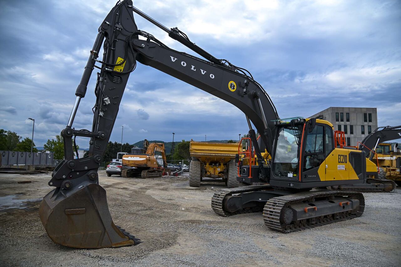 2025 Volvo EC210FNL5 Crawler Excavator 2025 Volvo EC210FNL5 Crawler Excavator