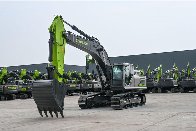 2025 Zoomlion ZE385G crawler excavator, front three-quarter view