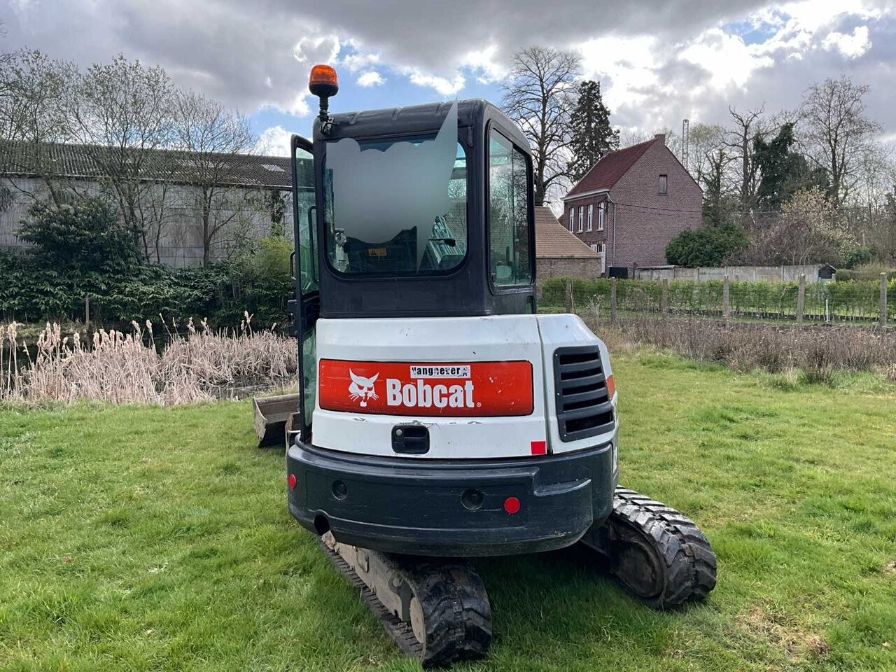 2016 Bobcat E32 crawler excavator rear view