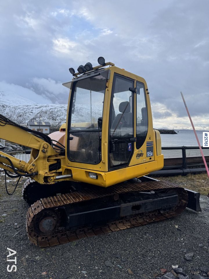 2003 Komatsu PC95R Utility crawler excavator, side view 2003 Komatsu PC95R Utility crawler excavator, side view