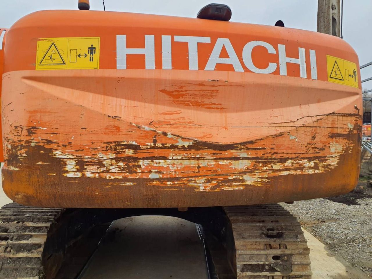Rear view of 2010 Hitachi ZX2400N-3 crawler excavator counterweight
