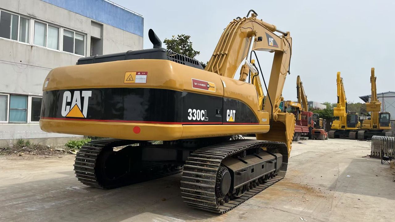 2019 Caterpillar 330CL crawler excavator, rear three-quarter view 2019 Caterpillar 330CL crawler excavator, rear three-quarter view