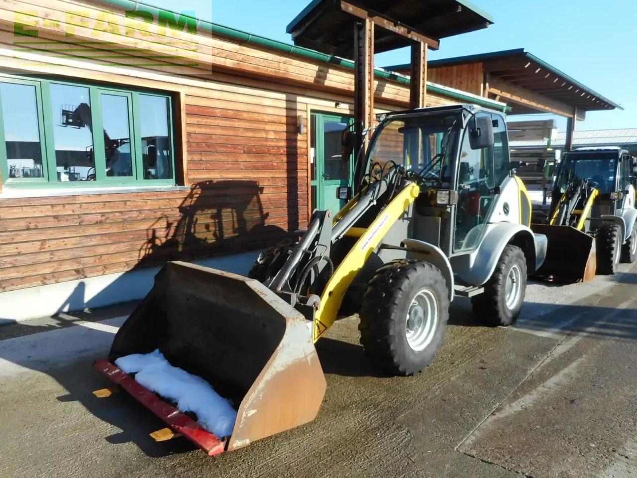 2017 Kramer 5075 mini excavator, front three-quarter view