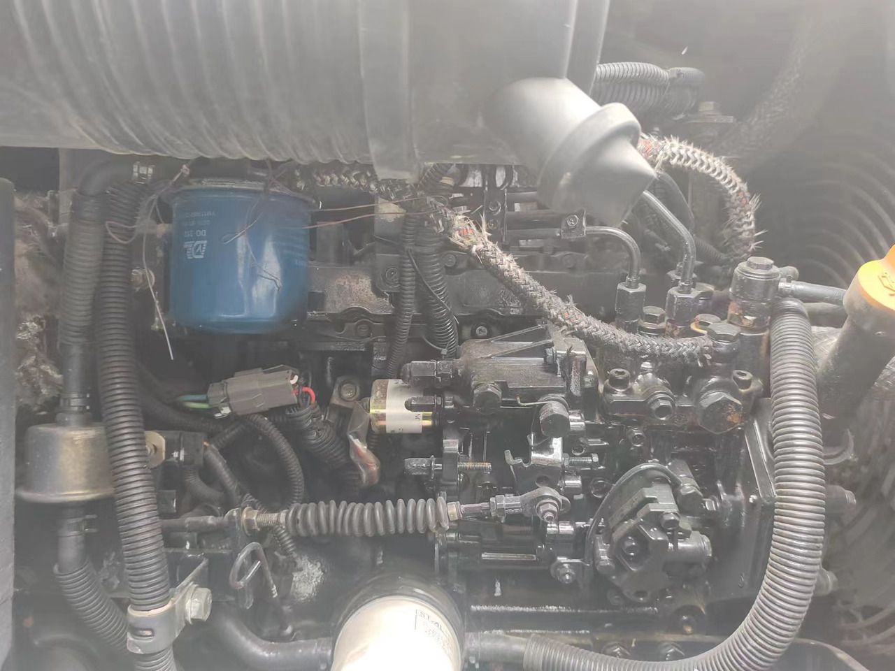 2018 Komatsu PC40MR mini excavator engine compartment view