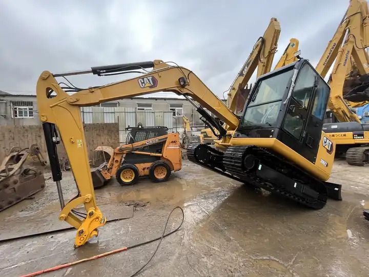 2016 Caterpillar 306E2 crawler excavator, side view