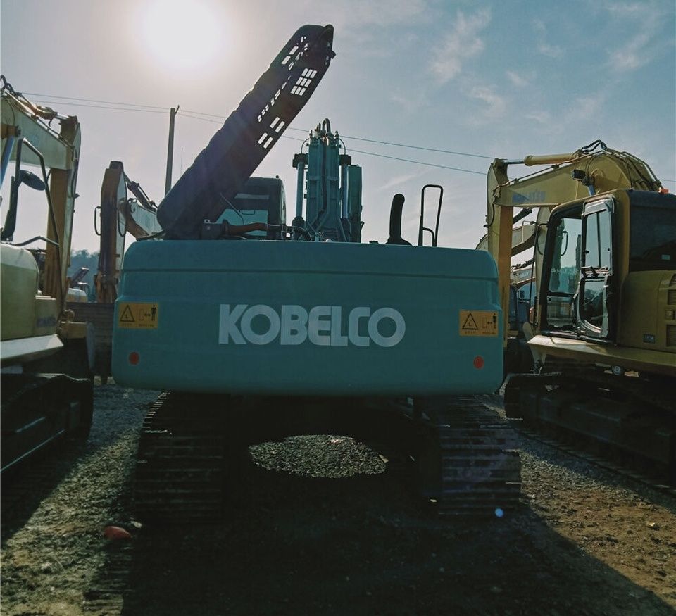 2018 Kobelco SK200D crawler excavator rear view