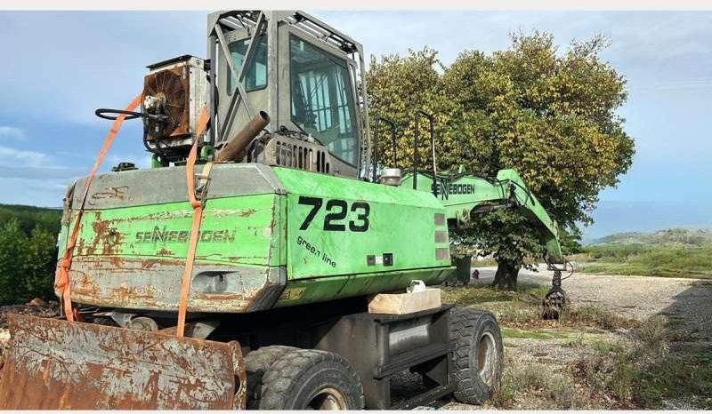 2008 Sennebogen 723 material handler, rear three-quarter view