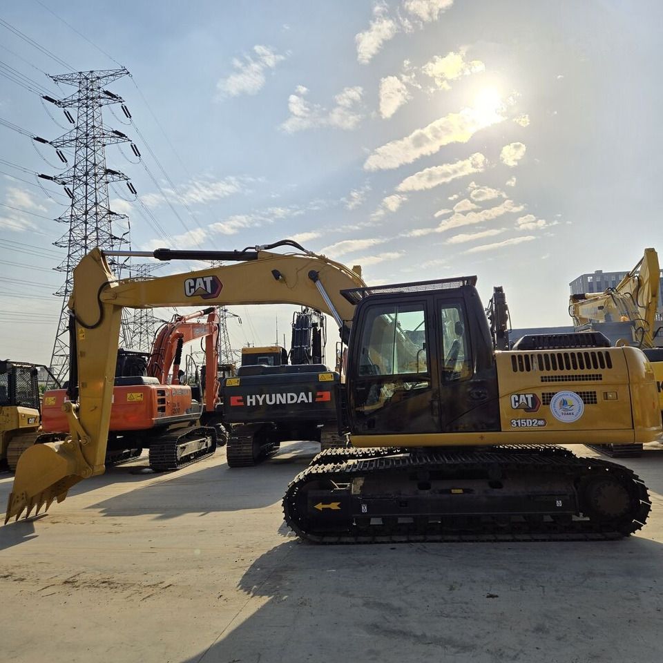 2021 Caterpillar 315D2 crawler excavator, side view