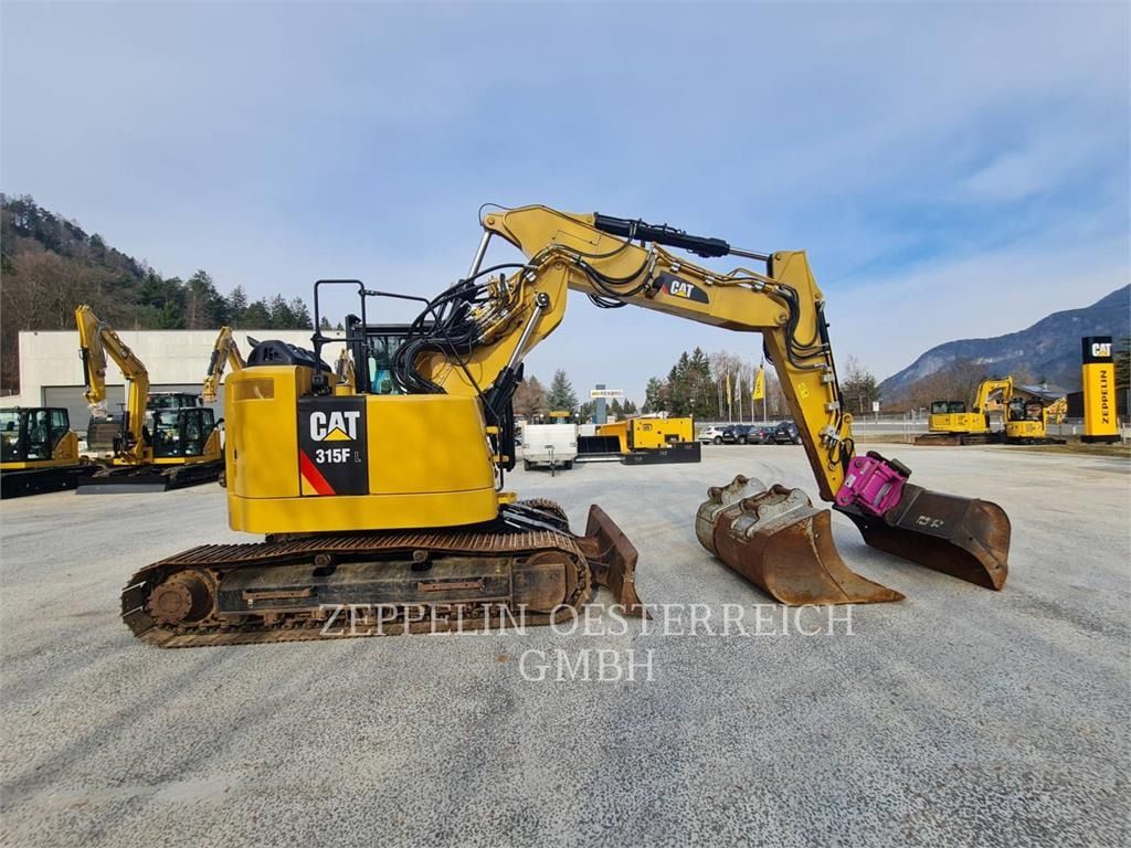 2018 Caterpillar 315FLCR crawler excavator side view