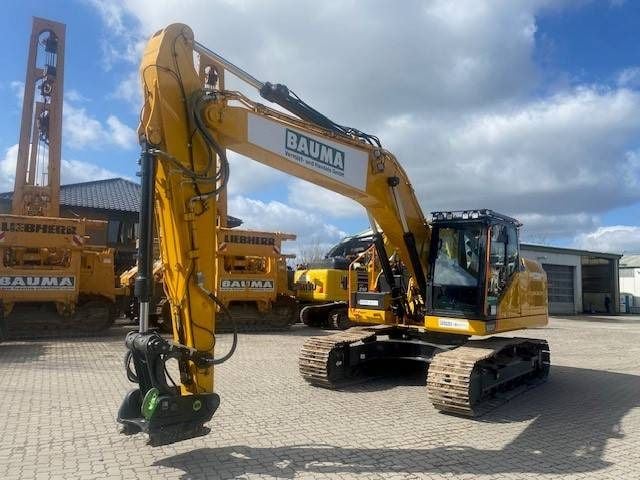 2025 LiuGong 922F crawler excavator, front three-quarter view
