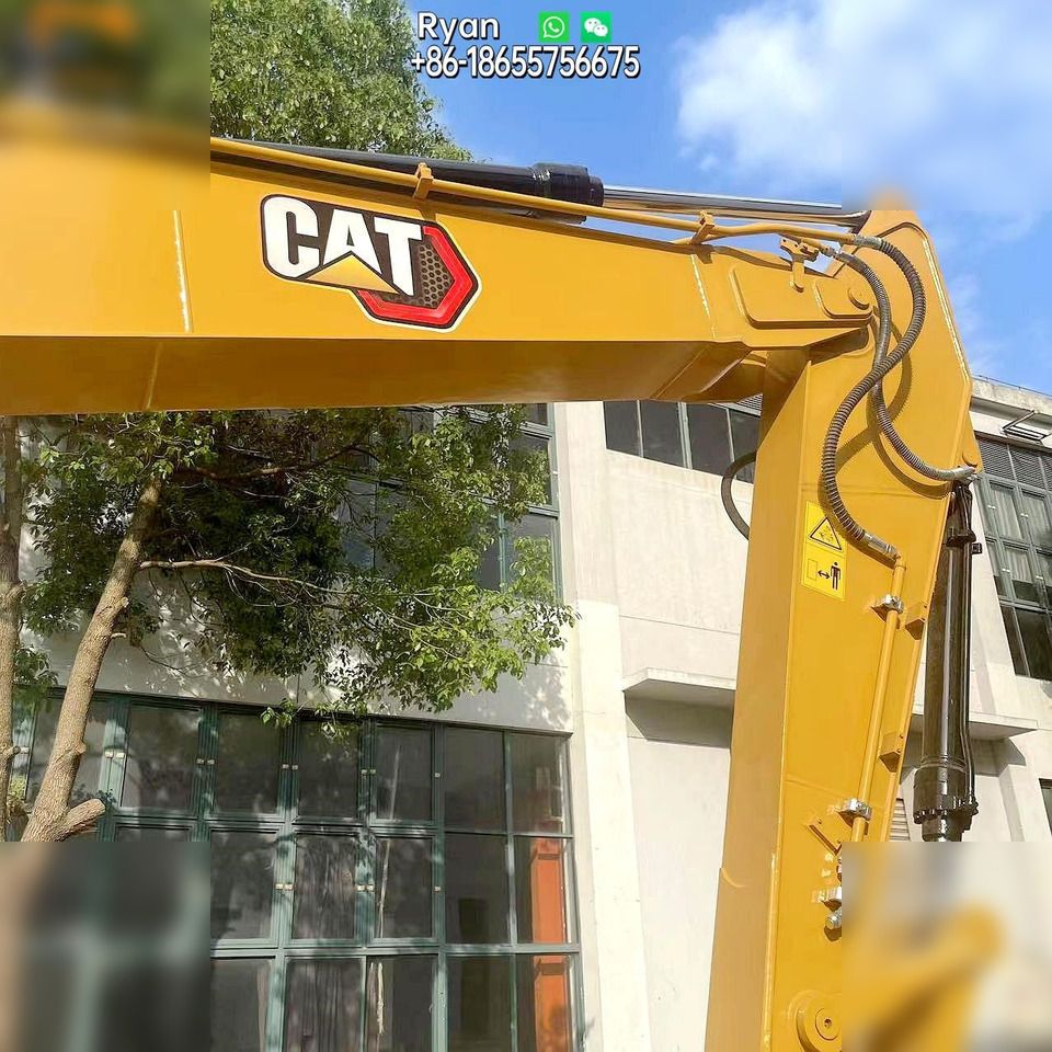 2023 Caterpillar 320GC crawler excavator boom detail