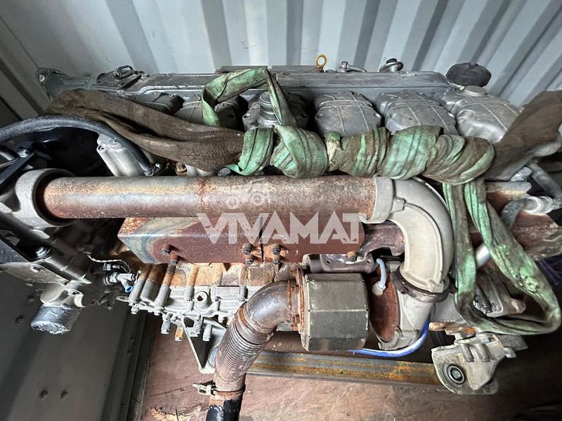 2005 Liebherr 954C HD engine component view 2005 Liebherr 954C HD engine component view
