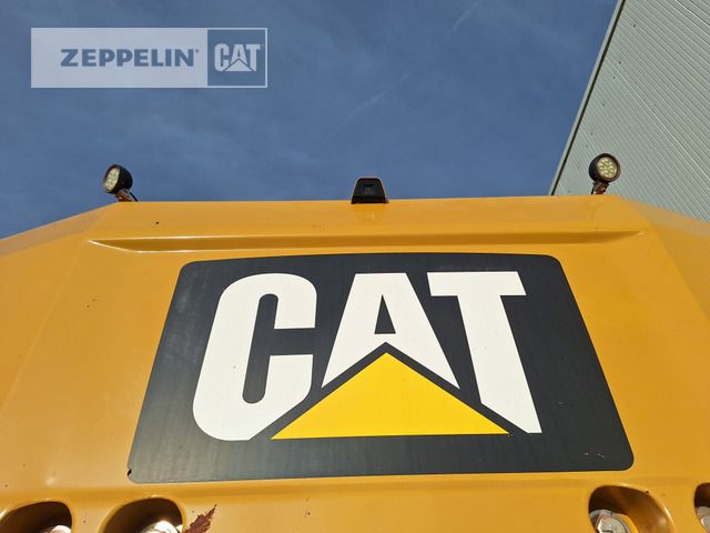 2020 Caterpillar 374FL crawler excavator counterweight detail
