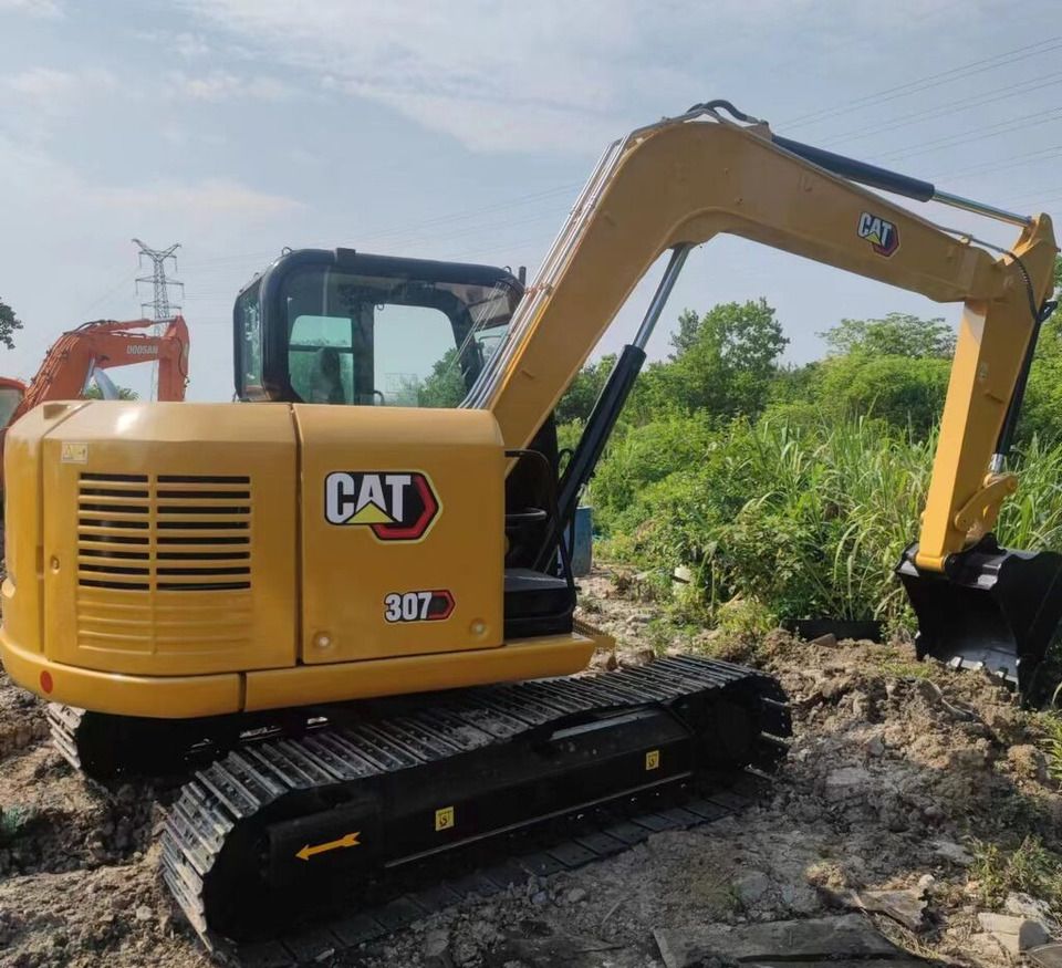 2019 Caterpillar 307E crawler excavator, rear three-quarter view
