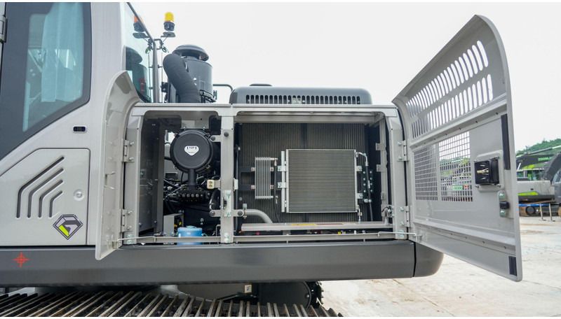2025 Zoomlion ZE225G crawler excavator engine compartment view
