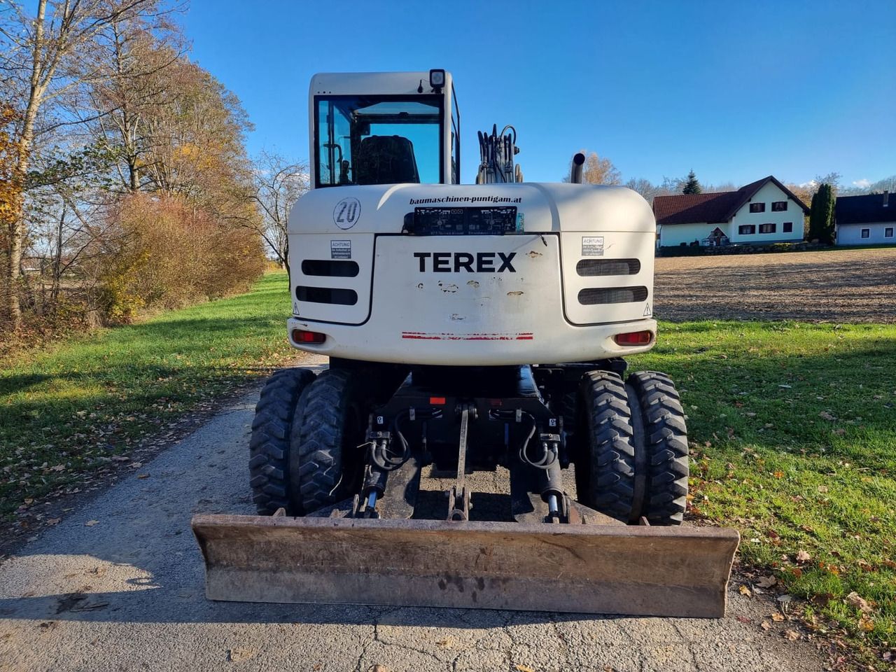 2007 Terex TW85 wheel excavator rear view