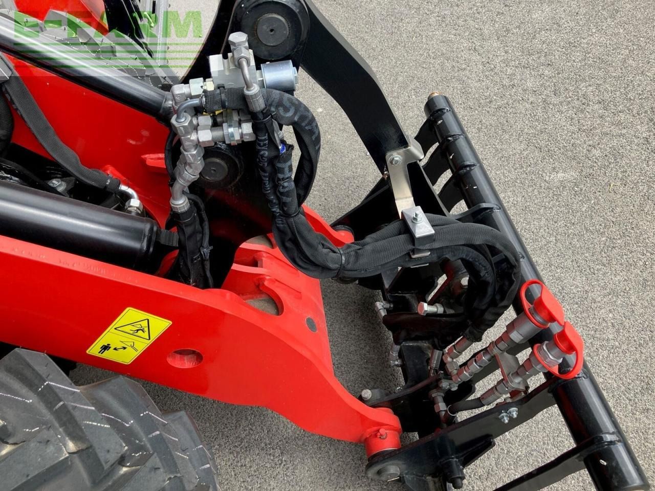 2023 Manitou MLA 4-50 mini excavator hydraulic attachment detail 2023 Manitou MLA 4-50 mini excavator hydraulic attachment detail