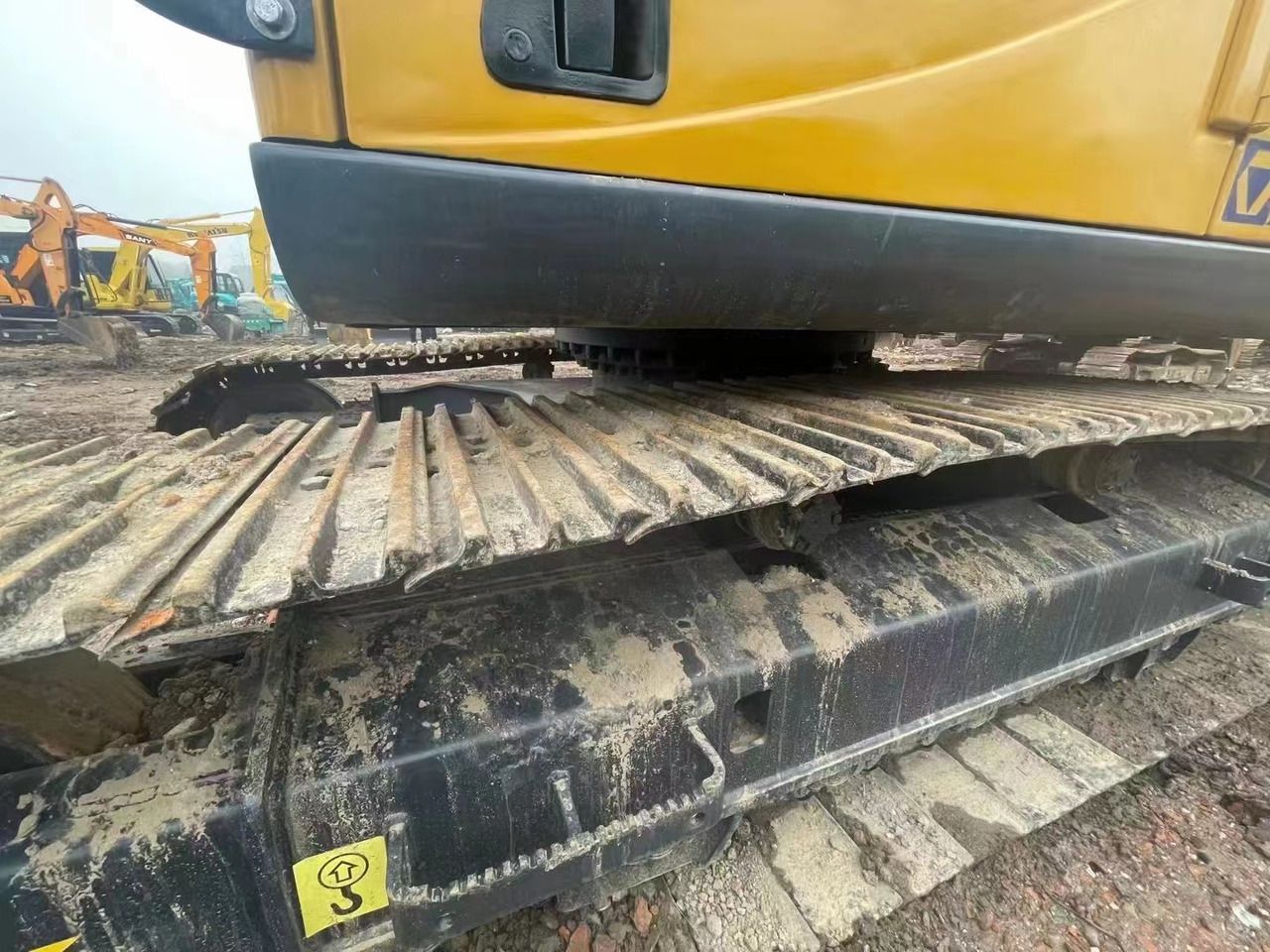 2019 XCMG XE150D excavator undercarriage view