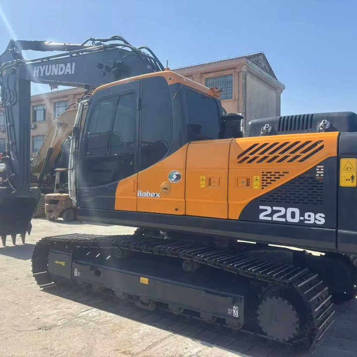 2024 Hyundai HX220L Rupsgraafmachine