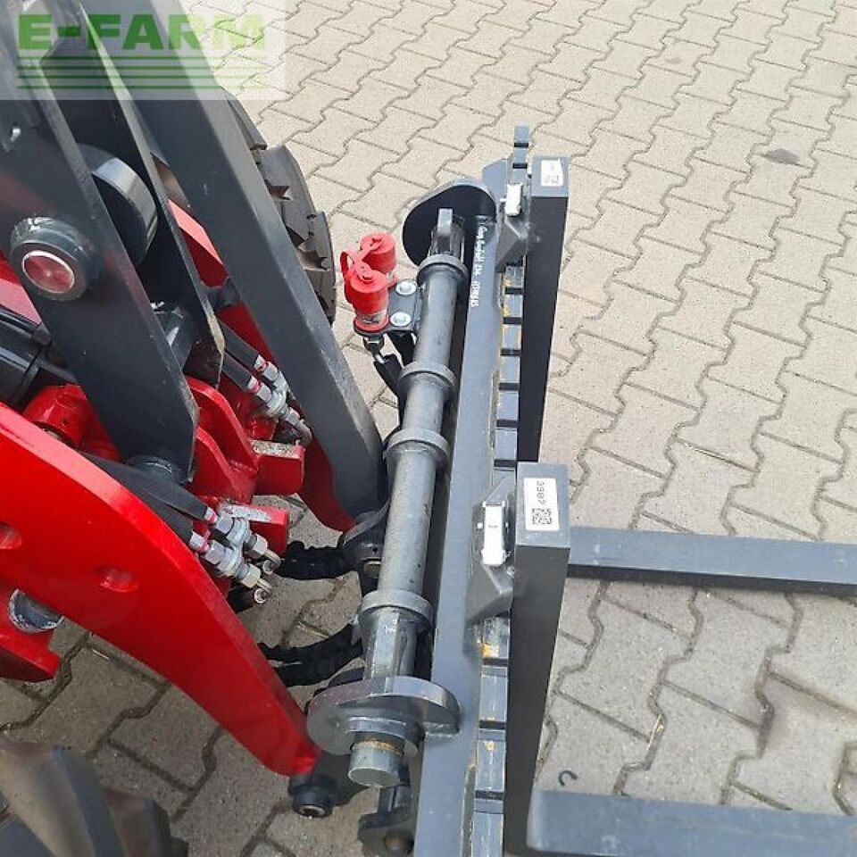 2023 Schäffer 23E mini excavator pallet fork attachment 2023 Schäffer 23E mini excavator pallet fork attachment