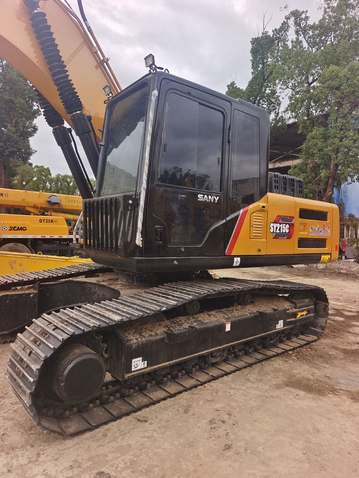 2024 Sany SY215C crawler excavator, side profile view 2024 Sany SY215C crawler excavator, side profile view