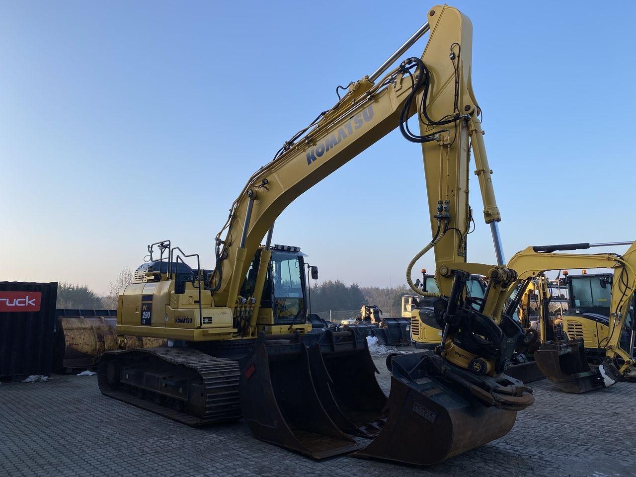 2021 Komatsu PC290LC-11 crawler excavator, side view