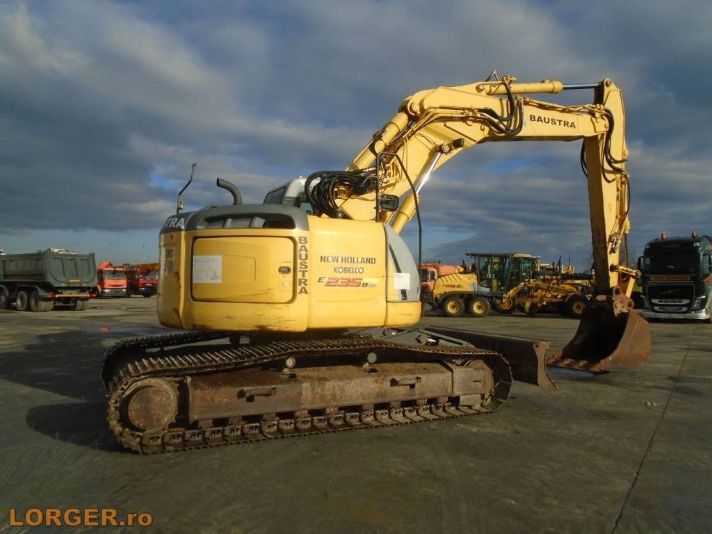 2008 New Holland E235BSR-2 crawler excavator, rear three-quarter view