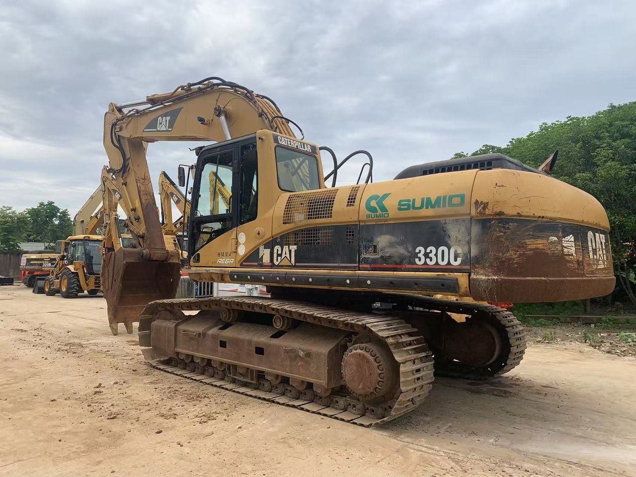 2017 Caterpillar 330C crawler excavator, rear three-quarter view