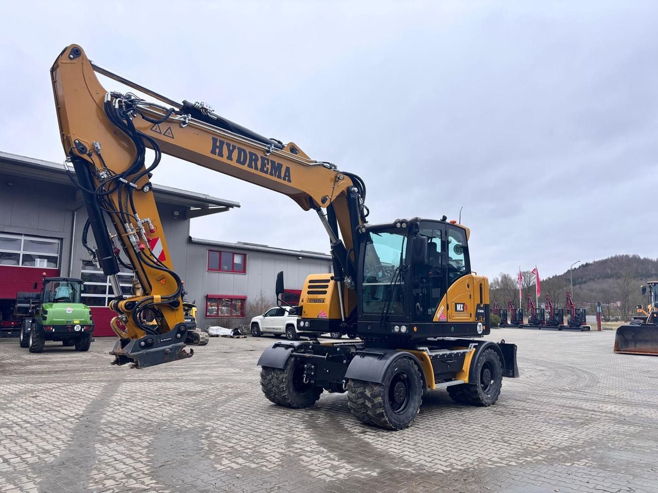 2023 Hydrema MX18G wheel excavator, side profile view